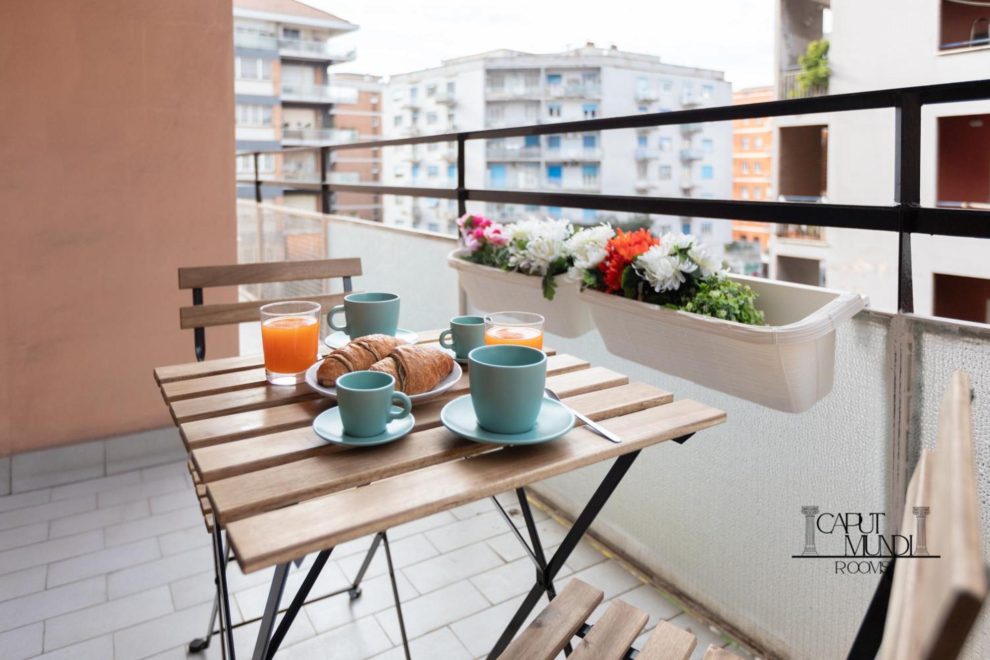 Caput Mundi Rooms - 100Mt To Metro A, Terrace, A-C, 15 Min To Center Рим Экстерьер фото
