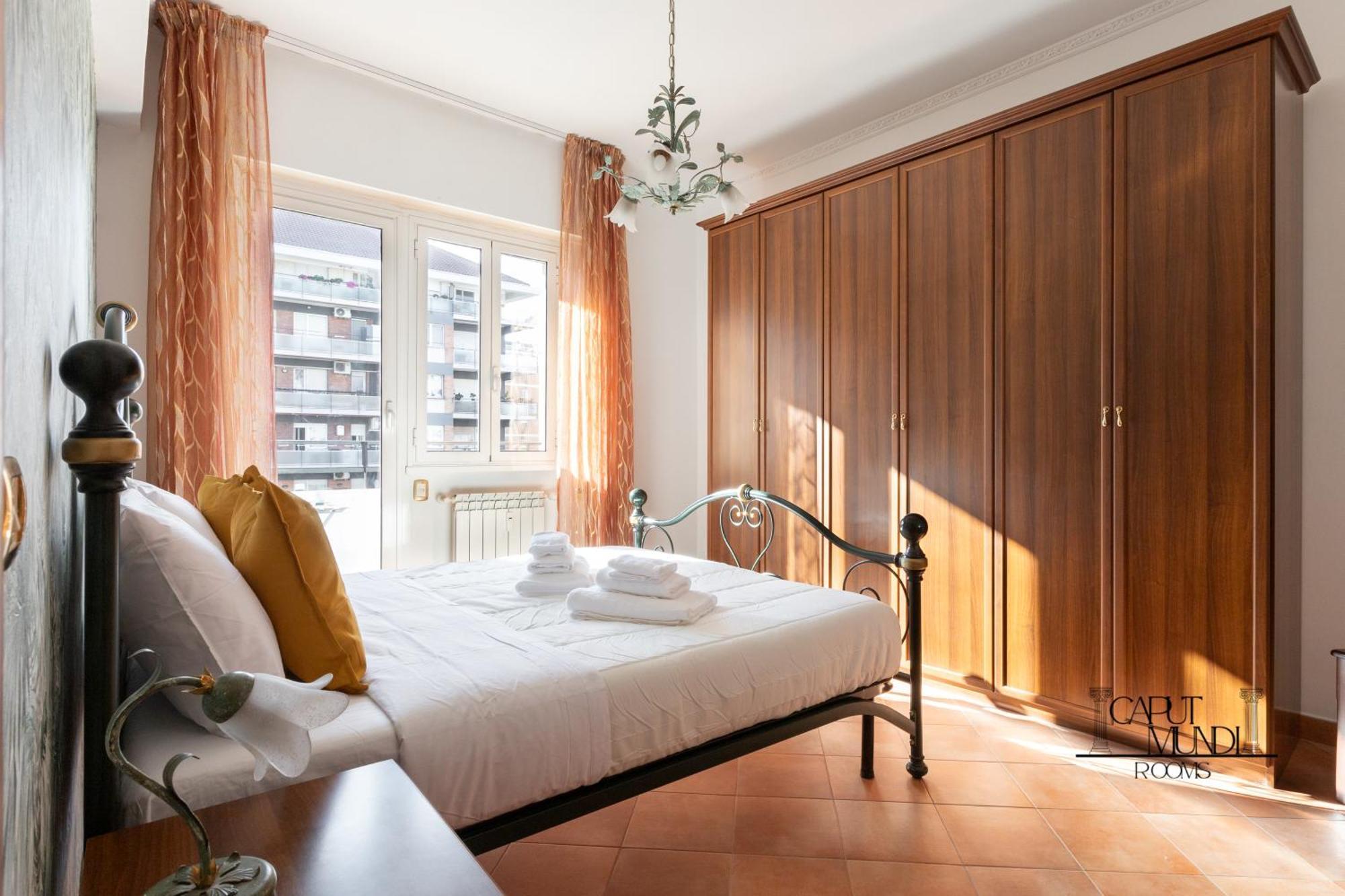Caput Mundi Rooms - 100Mt To Metro A, Terrace, A-C, 15 Min To Center Рим Экстерьер фото
