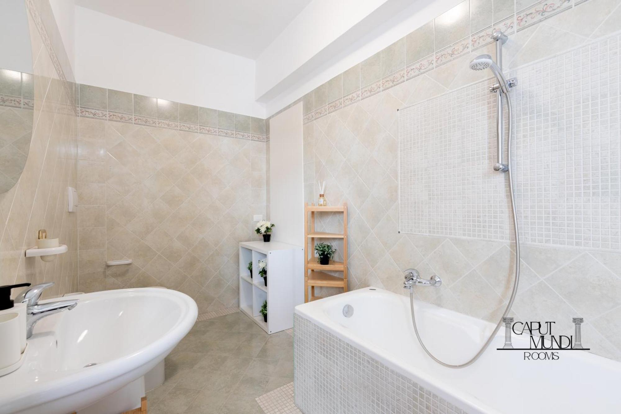 Caput Mundi Rooms - 100Mt To Metro A, Terrace, A-C, 15 Min To Center Рим Экстерьер фото